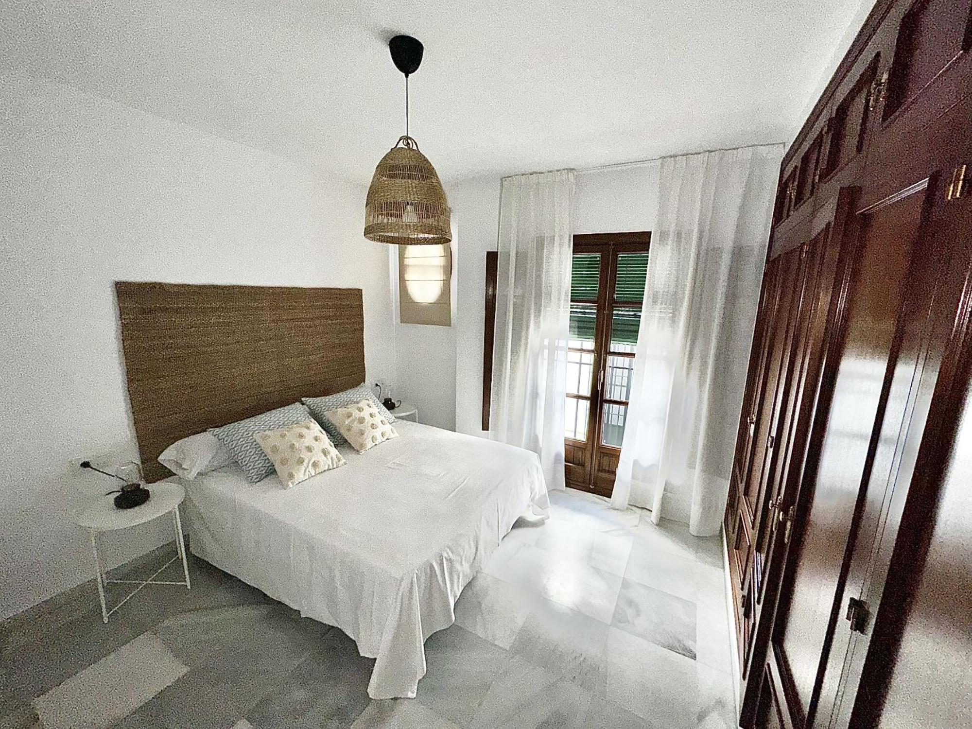 Appartement Apartamento Arellano à Carmona  Extérieur photo