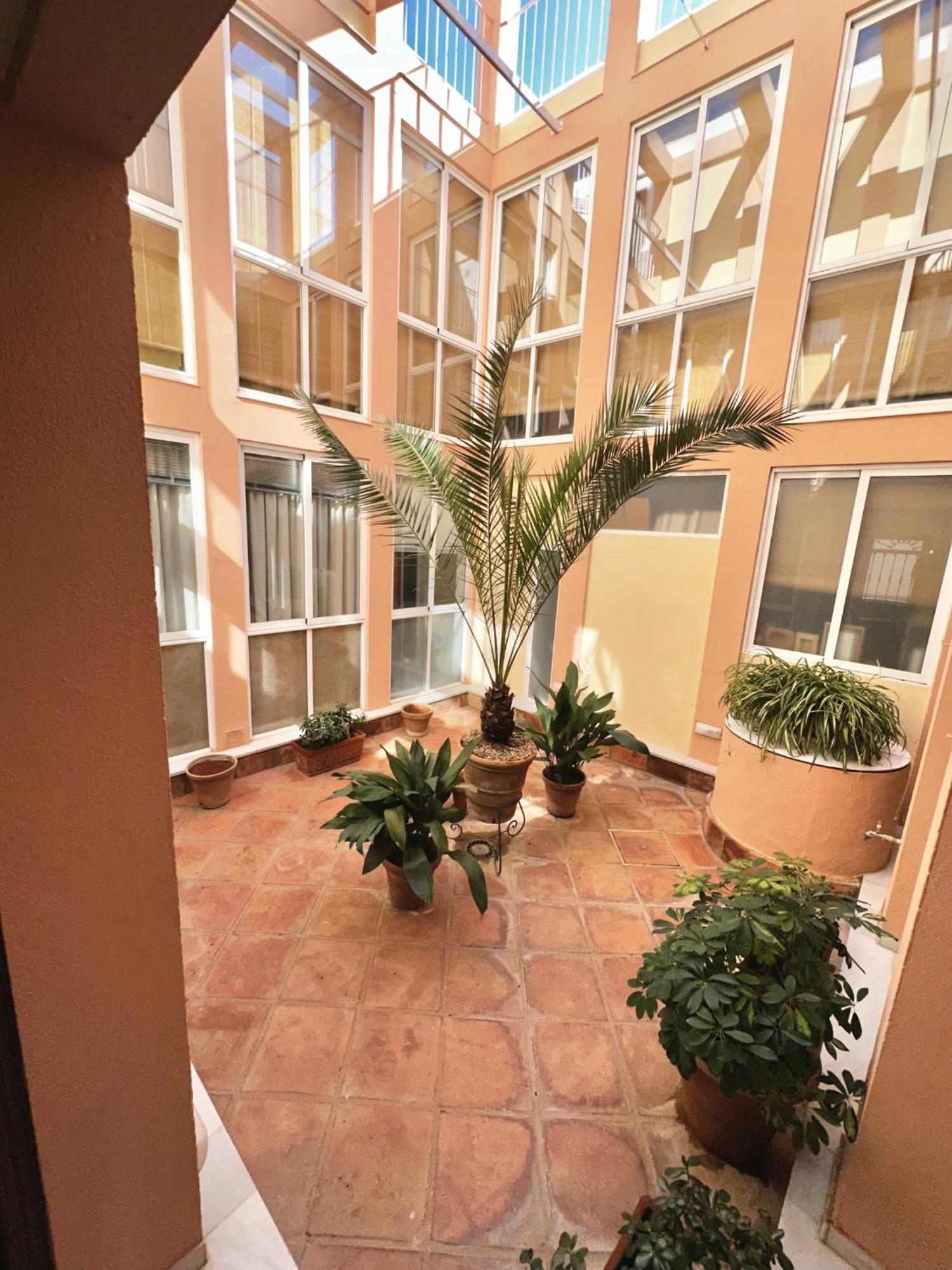 Appartement Apartamento Arellano à Carmona  Extérieur photo