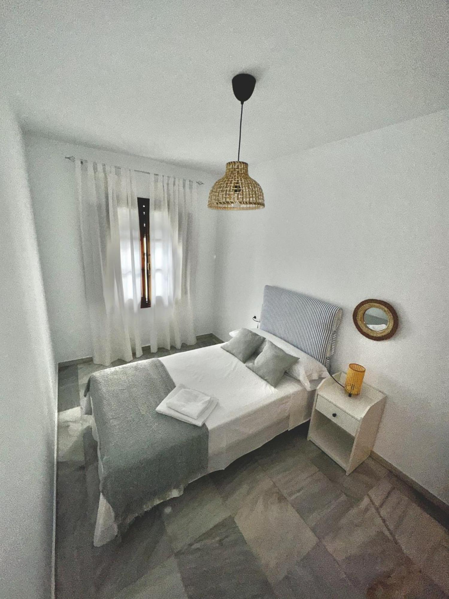Appartement Apartamento Arellano à Carmona  Extérieur photo